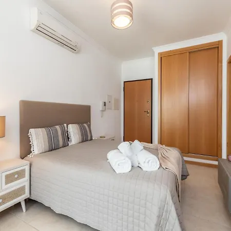 Akisol Olhos De Agua Lyrical Apartment